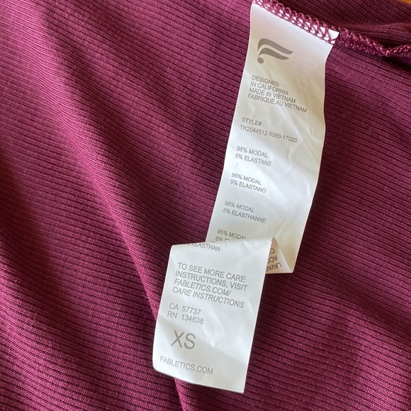 Fabletics one shoulder top - Picture 4 of 4